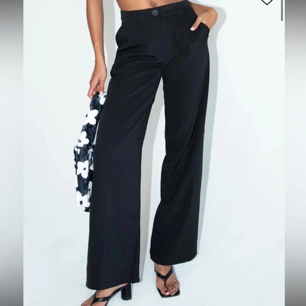 Princess Polly - Archer Pants - Picture 3 of 5